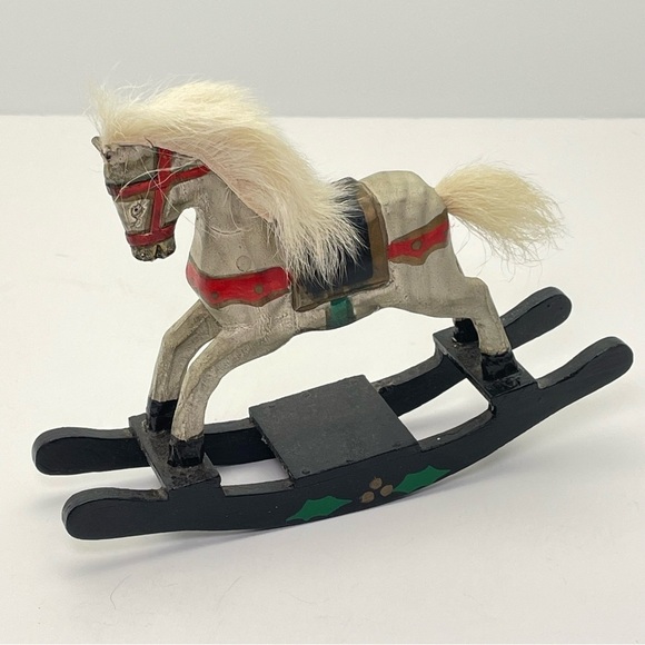 Folk Vintage Rocking Horse Holiday - Picture 11 of 15